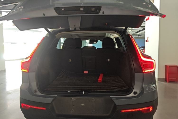 Used Volvo XC40 2021 T3 Smart & Stylish Edition Trunk