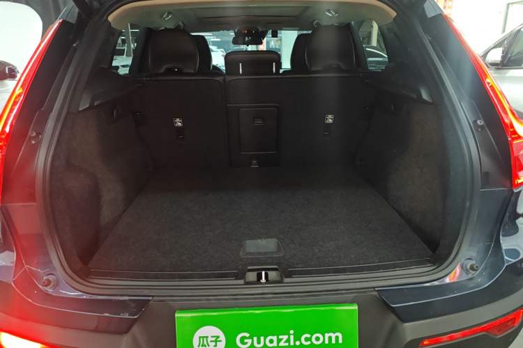 Used Volvo XC40 2021 T3 Zhiyuan Luxury Edition Trunk