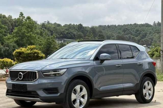 Used Volvo XC40 2021 T4 4x4 SmartDrive Fashion Edition
