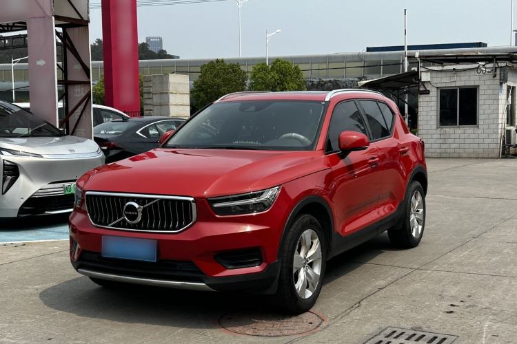 Used Volvo XC40 2021 T4 4x4 SmartDrive Fashion Edition Exterior 2