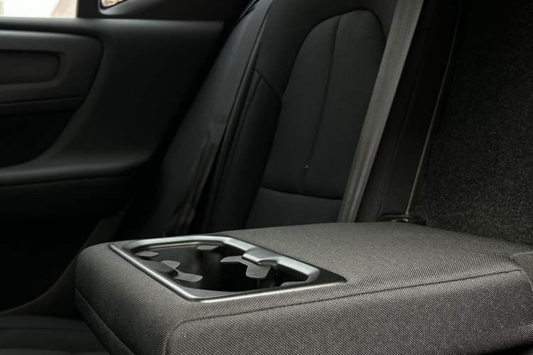 Used Volvo XC40 2021 T4 4x4 SmartDrive Fashion Edition Interior 5