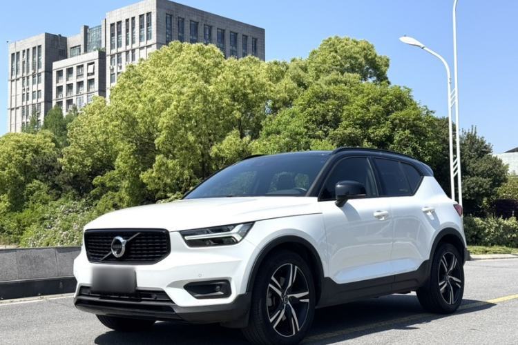 Used Volvo XC40 2021 T4 Four-Wheel Drive Zhiya Sport Edition Guazi used car, China used car export, Used car for sale, Used  cars, Cheapest cars for sale
