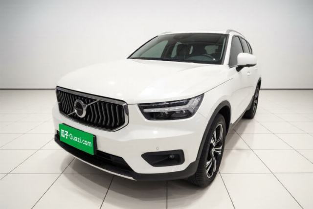 Volvo XC40 2021 T4 Four-Wheel Drive Smart Luxury Edition d’occasion