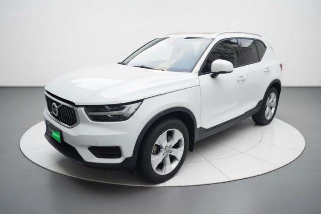 Używany Volvo XC40 2021 T3 Smart & Stylish Edition