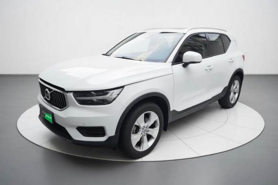 Volvo XC40 2021