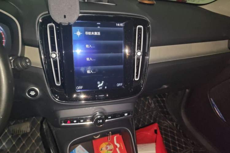 Used Volvo XC40 2021 T3 Zhiyuan Luxury Edition Audio And AC Panel