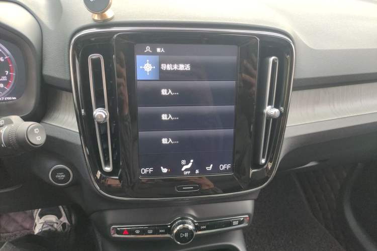Used Volvo XC40 2021 T4 Four-Wheel Drive Smart Luxury Edition Audio And AC Panel