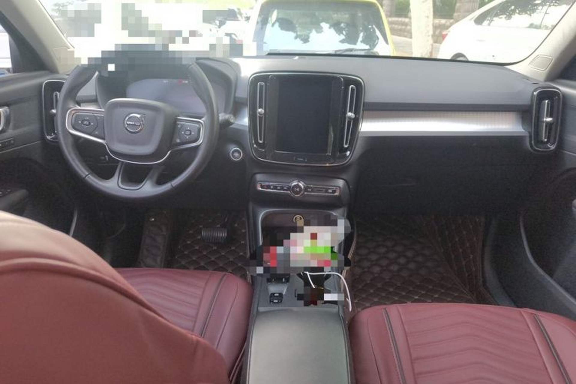 Used Volvo XC40 2021 T4 4x4 SmartDrive Fashion Edition Center Console