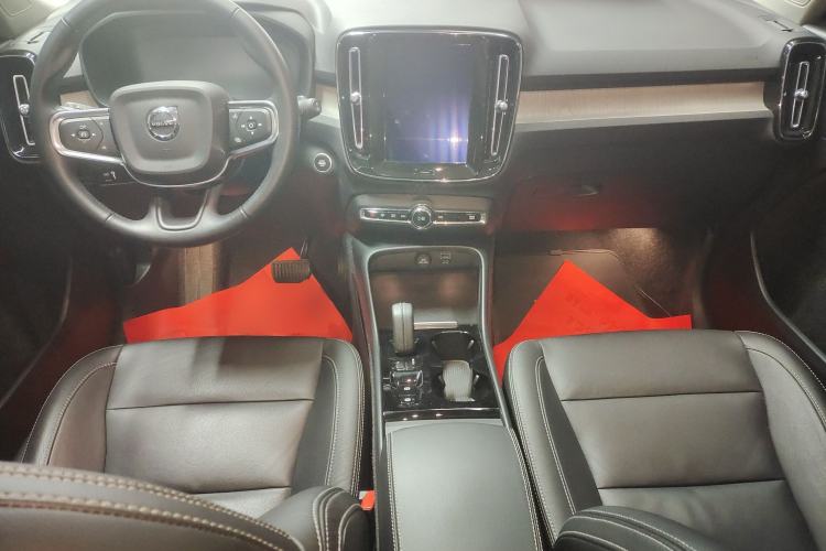 Used Volvo XC40 2021 T3 Zhiyuan Luxury Edition Center Console