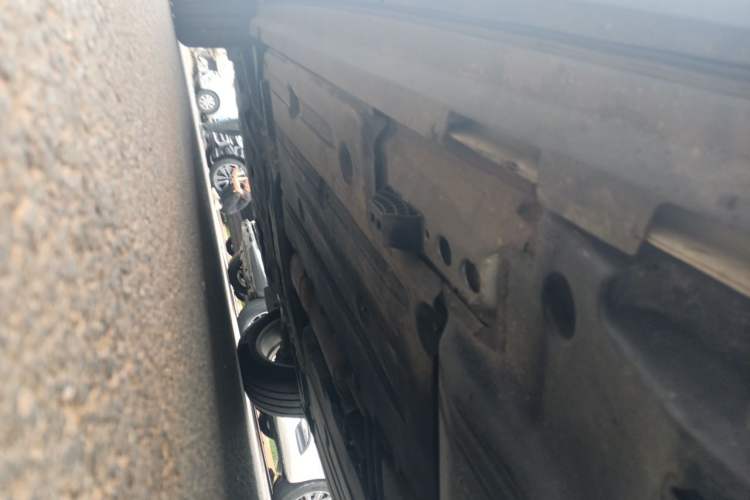 Used Volvo XC40 2021 T4 4x4 SmartDrive Fashion Edition Chassis Rear Left