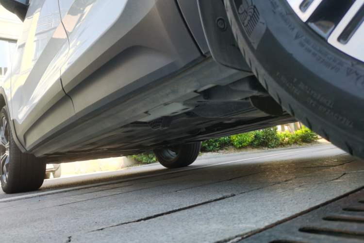 Used Volvo XC40 2021 T4 Four-Wheel Drive Smart Luxury Edition Chassis Rear Left
