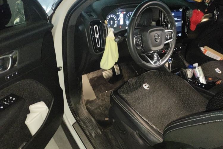 Used Volvo XC40 2021 T4 Four-Wheel Drive Smart & Sporty Edition Driver Seat