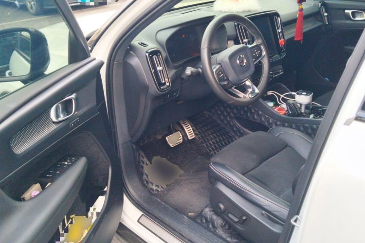 Used Volvo XC40 2021 T4 Four-Wheel Drive Smart & Sporty Edition Driver Seat