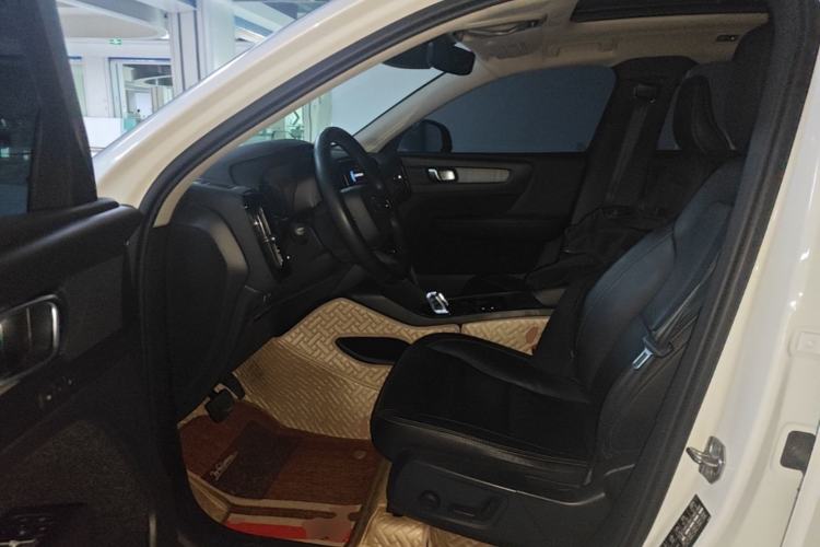Used Volvo XC40 2021 T4 Four-Wheel Drive Smart Luxury Edition Driver Seat