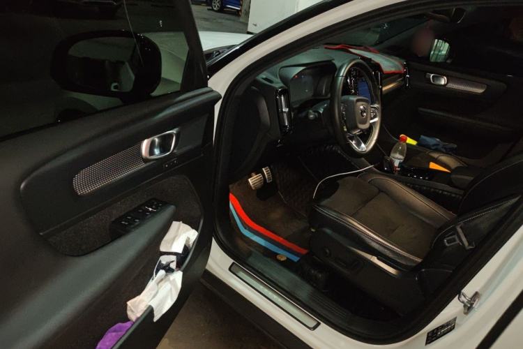 Used Volvo XC40 2021 T4 Four-Wheel Drive Smart & Sporty Edition Driver Seat