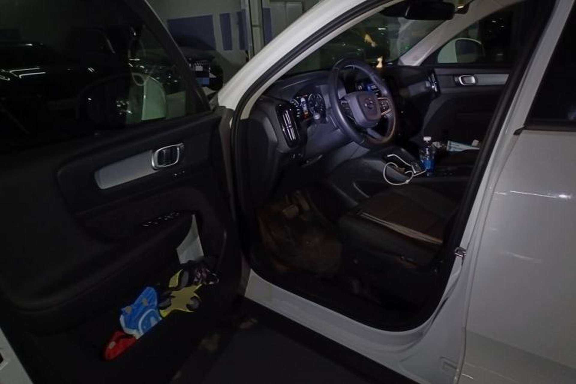 Used Volvo XC40 2021 T4 4x4 SmartDrive Fashion Edition Driver Seat