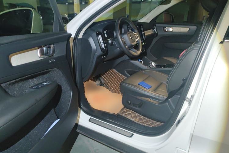 Used Volvo XC40 2021 T4 Four-Wheel Drive Smart Luxury Edition Driver Seat