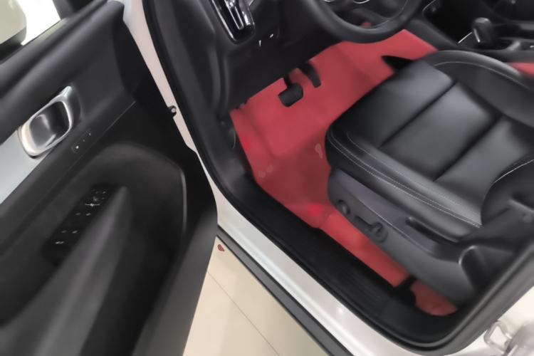 Used Volvo XC40 2021 T3 Smart & Stylish Edition Driver Seat