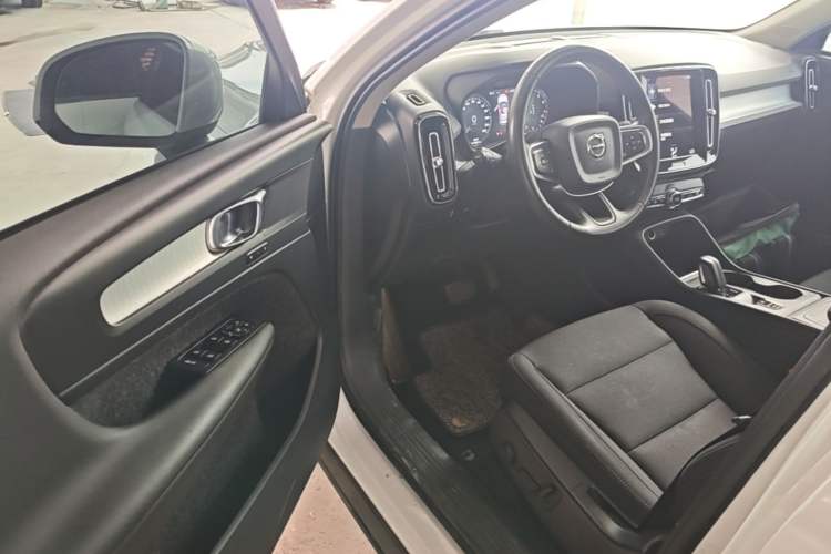 Used Volvo XC40 2021 T3 Smart & Stylish Edition Driver Seat