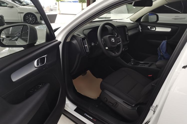 Used Volvo XC40 2021 T3 Smart & Stylish Edition Driver Seat