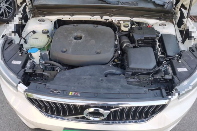 Used Volvo XC40 2021 T4 Four-Wheel Drive Smart Luxury Edition Engine Bay