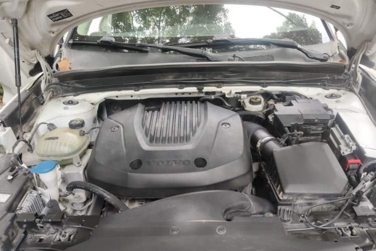 Used Volvo XC40 2021 T3 Smart & Stylish Edition Engine Bay