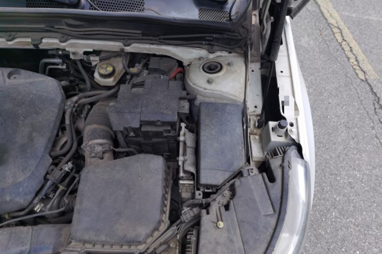 Used Volvo XC40 2021 T4 Four-Wheel Drive Smart & Sporty Edition Engine Bay Left