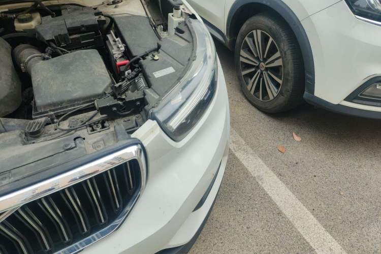 Used Volvo XC40 2021 T3 Smart & Stylish Edition Engine Bay Left