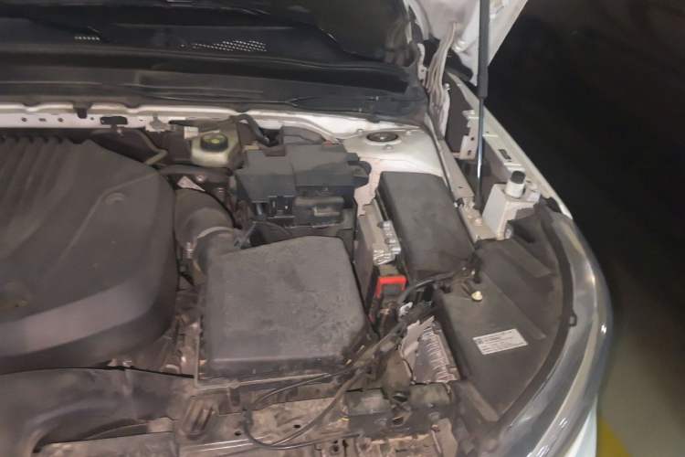 Used Volvo XC40 2021 T3 Smart & Stylish Edition Engine Bay Left