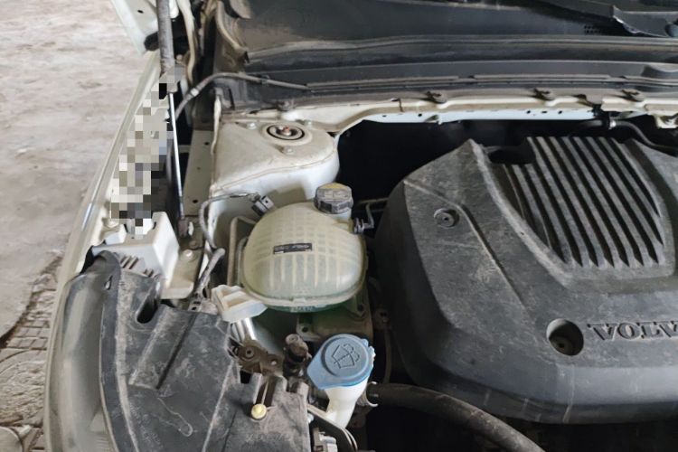 Used Volvo XC40 2021 T3 Smart & Stylish Edition Engine Bay Right
