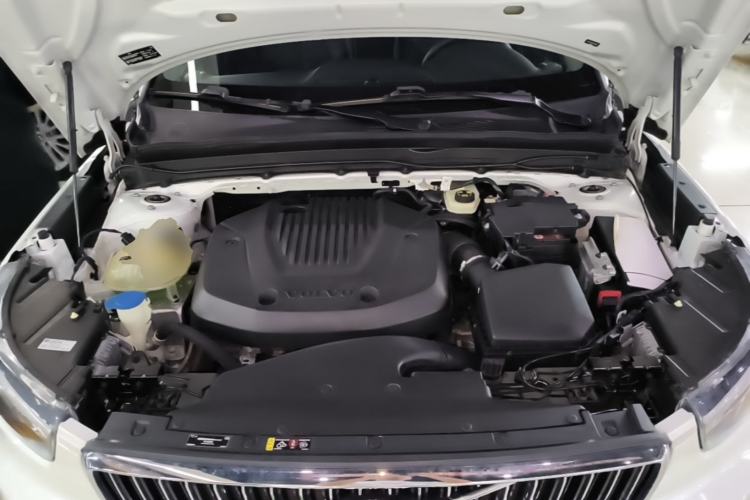 Used Volvo XC40 2021 T3 Smart & Stylish Edition Engine Bay