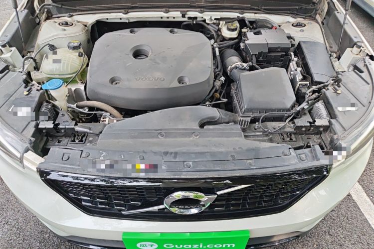 Used Volvo XC40 2021 T4 Four-Wheel Drive Smart & Sporty Edition Engine Bay