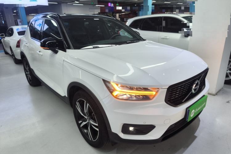 Used Volvo XC40 2021 T4 Four-Wheel Drive Smart & Sporty Edition Exterior 1