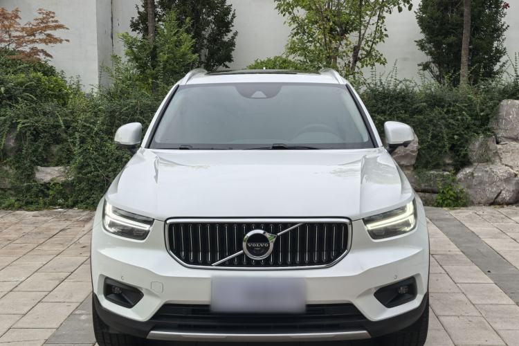 Used Volvo XC40 2021 T4 Four-Wheel Drive Smart Luxury Edition Exterior 1