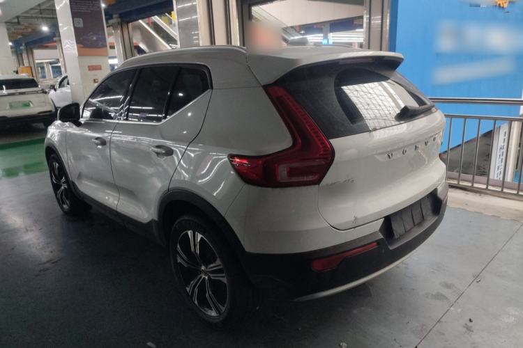 Used Volvo XC40 2021 T4 Four-Wheel Drive Smart Luxury Edition Exterior 2