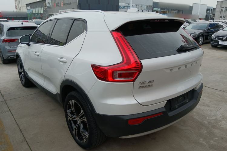 Used Volvo XC40 2021 T4 Four-Wheel Drive Smart Luxury Edition Exterior 2
