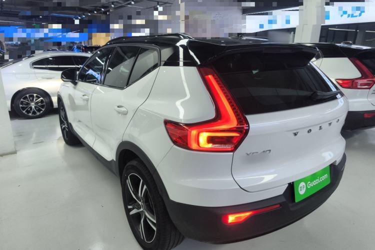 Used Volvo XC40 2021 T4 Four-Wheel Drive Smart & Sporty Edition Exterior 2