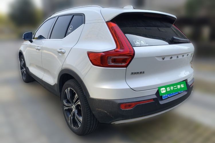 Used Volvo XC40 2021 T4 Four-Wheel Drive Smart Luxury Edition Exterior 3