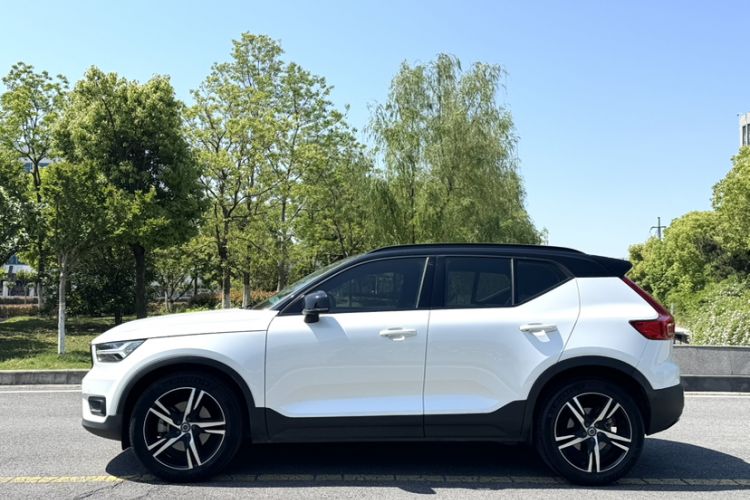 Used Volvo XC40 2021 T4 Four-Wheel Drive Zhiya Sport Edition Exterior 4