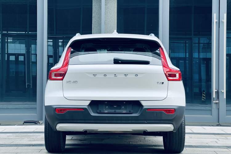 Used Volvo XC40 2021 T4 Four-Wheel Drive Smart Luxury Edition Exterior 4