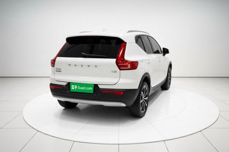 Used Volvo XC40 2021 T4 4x4 SmartDrive Fashion Edition Exterior 5