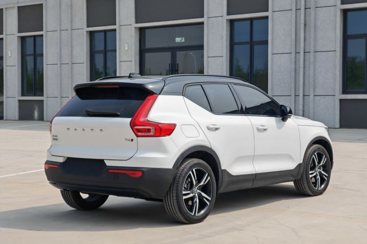 Used Volvo XC40 2021 T4 Four-Wheel Drive Smart & Sporty Edition Exterior 5