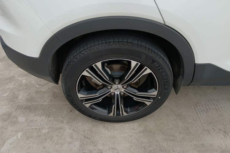 Used Volvo XC40 2021 T4 Four-Wheel Drive Smart Luxury Edition Exterior 5