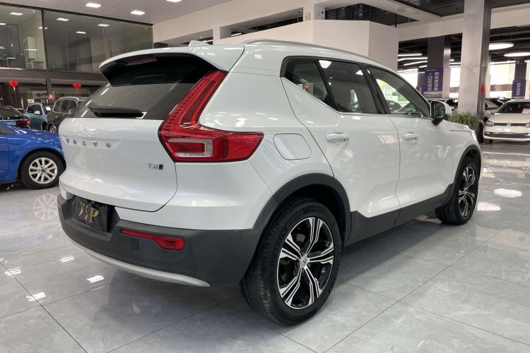 Used Volvo XC40 2021 T4 Four-Wheel Drive Smart Luxury Edition Exterior 8