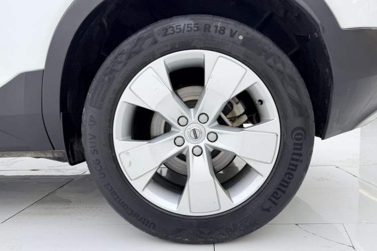 Used Volvo XC40 2021 T4 4x4 SmartDrive Fashion Edition Exterior 9