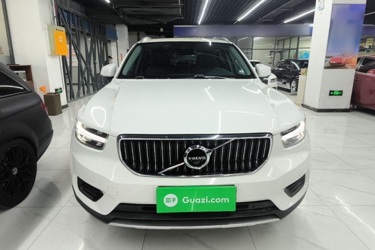 Used Volvo XC40 2021 T4 4x4 SmartDrive Fashion Edition Front