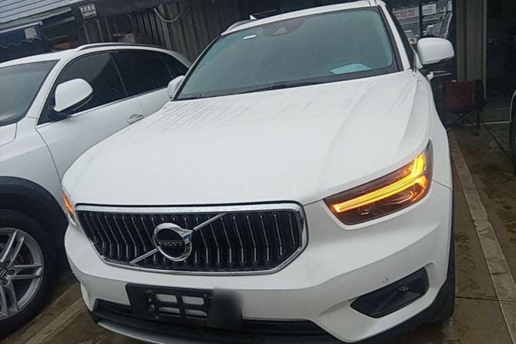 Used Volvo XC40 2021 T4 Four-Wheel Drive Smart Luxury Edition Front