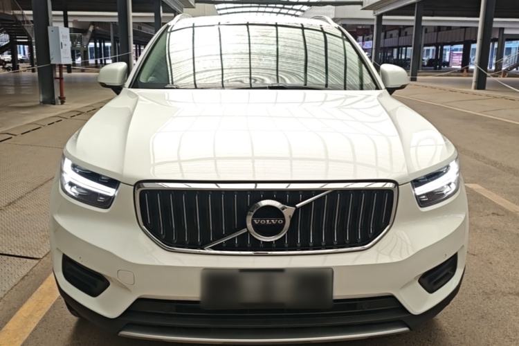 Used Volvo XC40 2021 T4 4x4 SmartDrive Fashion Edition Front