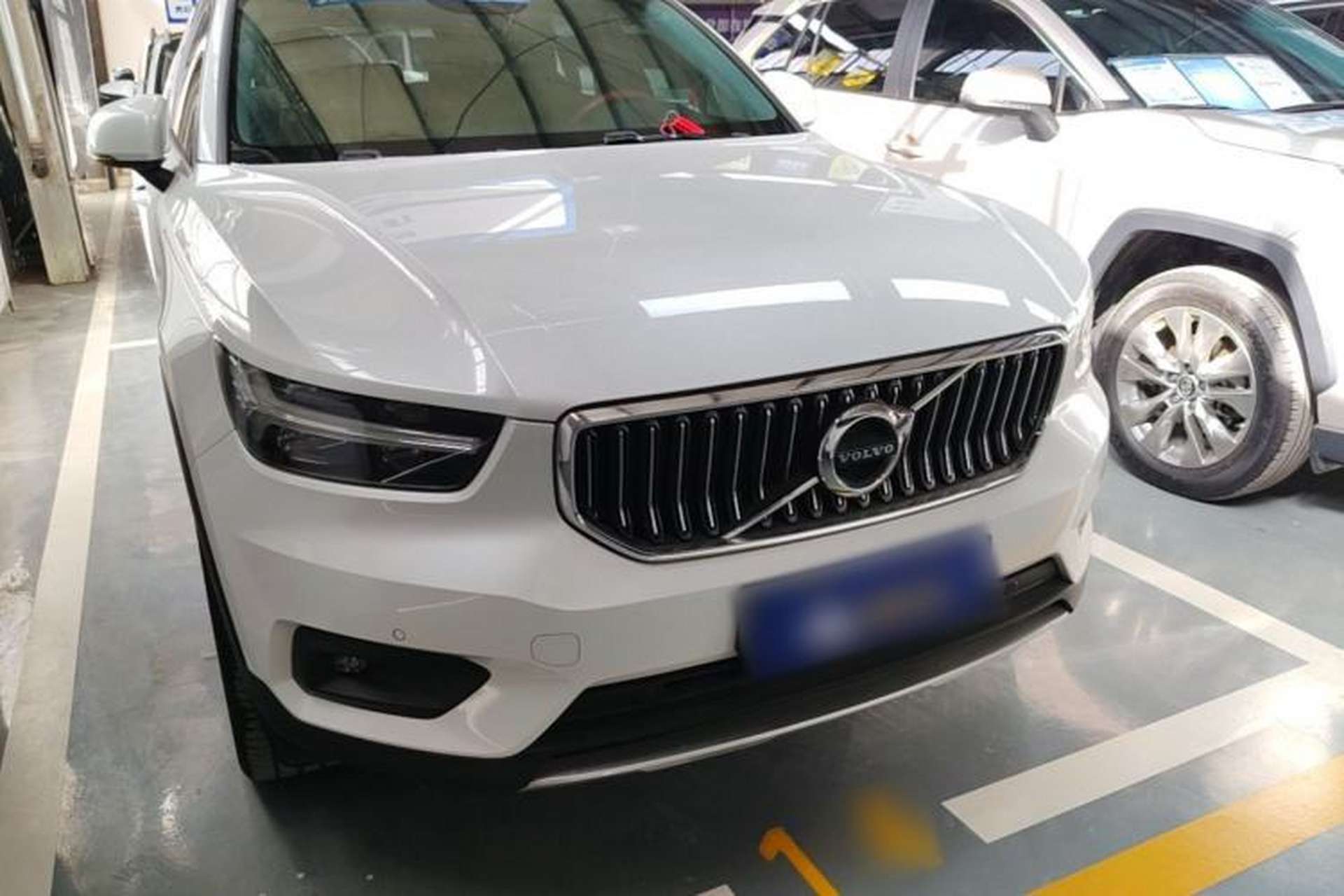 Used Volvo XC40 2021 T4 Four-Wheel Drive Smart Luxury Edition Front
