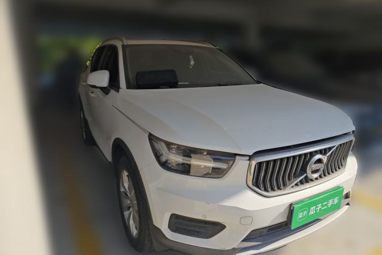 Used Volvo XC40 2021 T3 Smart & Stylish Edition Front Right 45 Deg